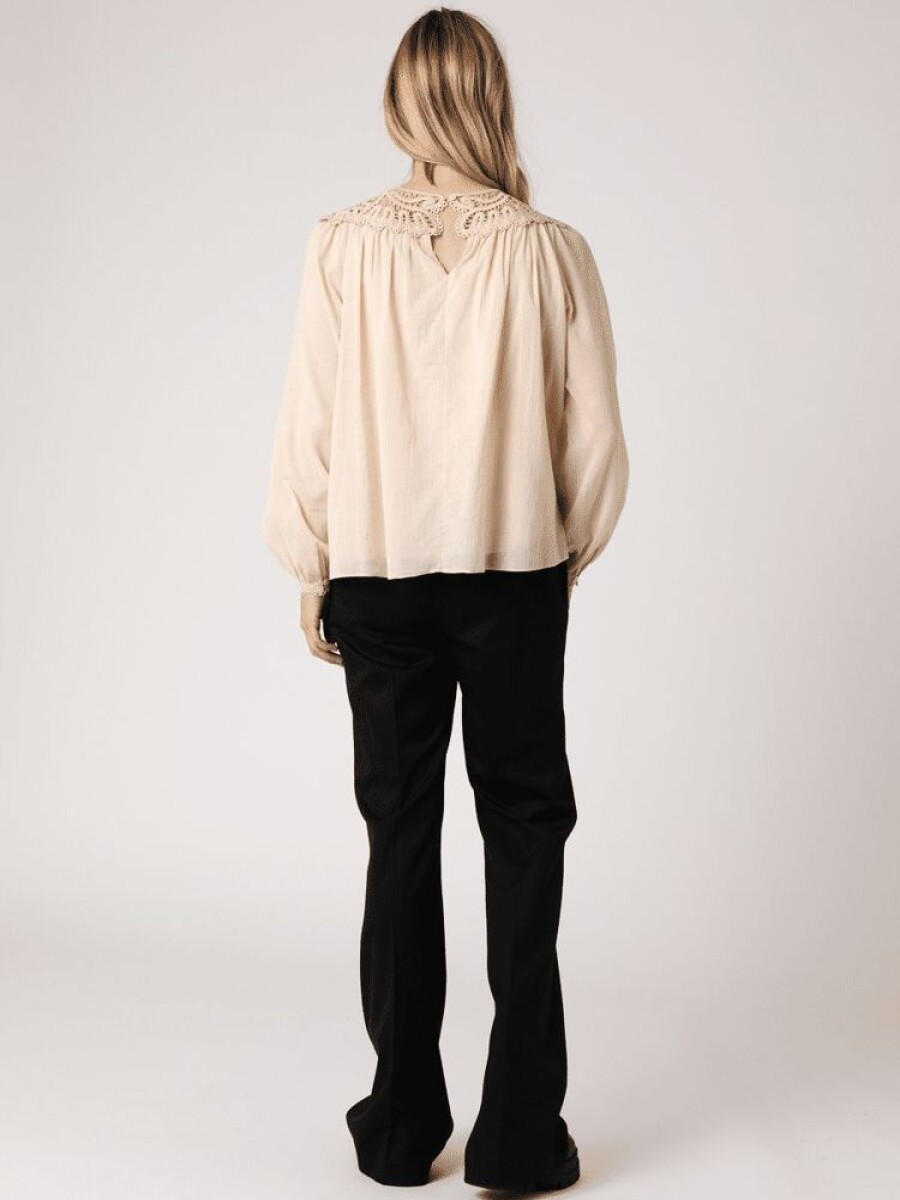 Femme berenice Chemises & Blouses | Blouse Unie Brodee Carrure Beige