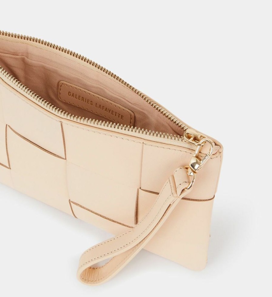 Femme galeries lafayette Pochettes | Pochette Amalia Cuir Tresse - Galeries Lafayette Beige