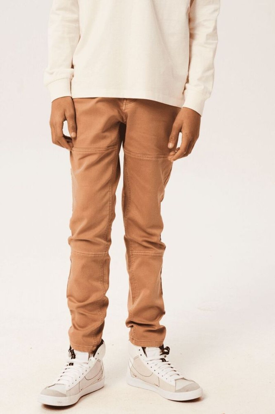 Enfant garcia Pantalons & Shorts | Pantalon Coupe Lazlo - Cuisse Regular (Droite) Et Mollet Resserre Marron